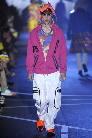 John Galliano / - 2009